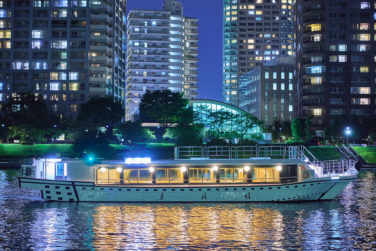 Tokyo’s Finest Private Yakatafune with Artisan Sushi Counter