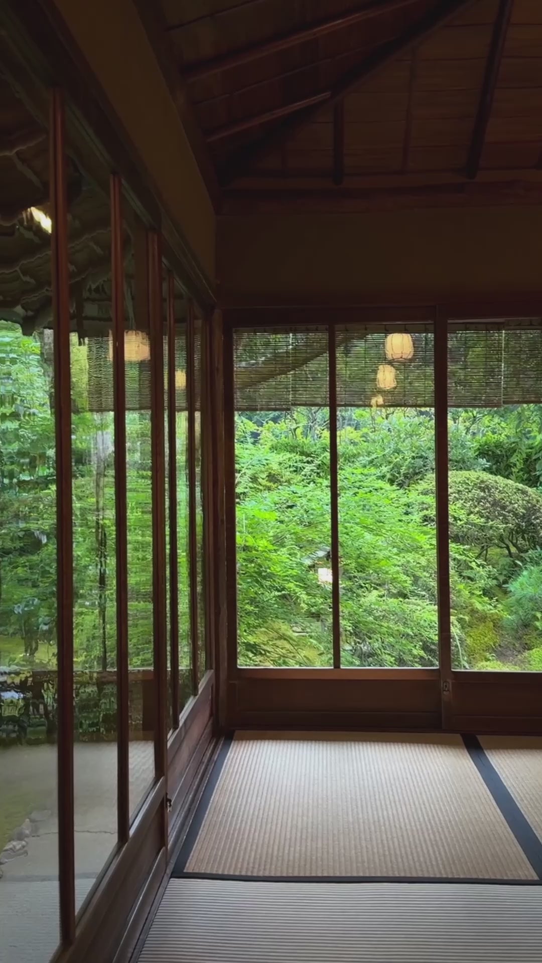 Private Kyoto River Cruise with Geisha