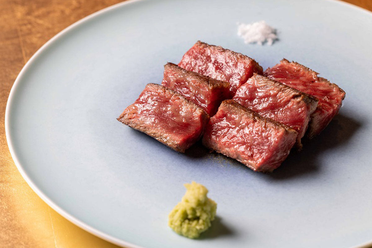 Shinjuku After Dark: Ninja Show & Teppanyaki with a View