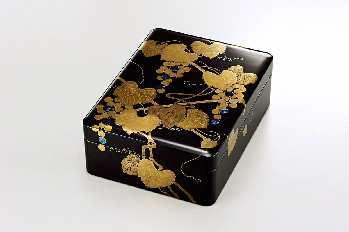 Hojo Sumimaru decorative box