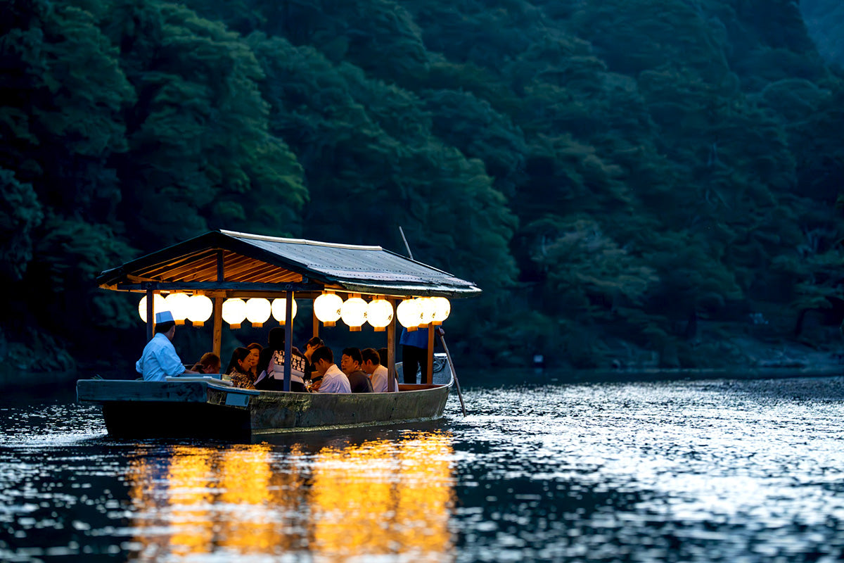 Exclusive Private Kyoto River Dinner Cruise with Geisha