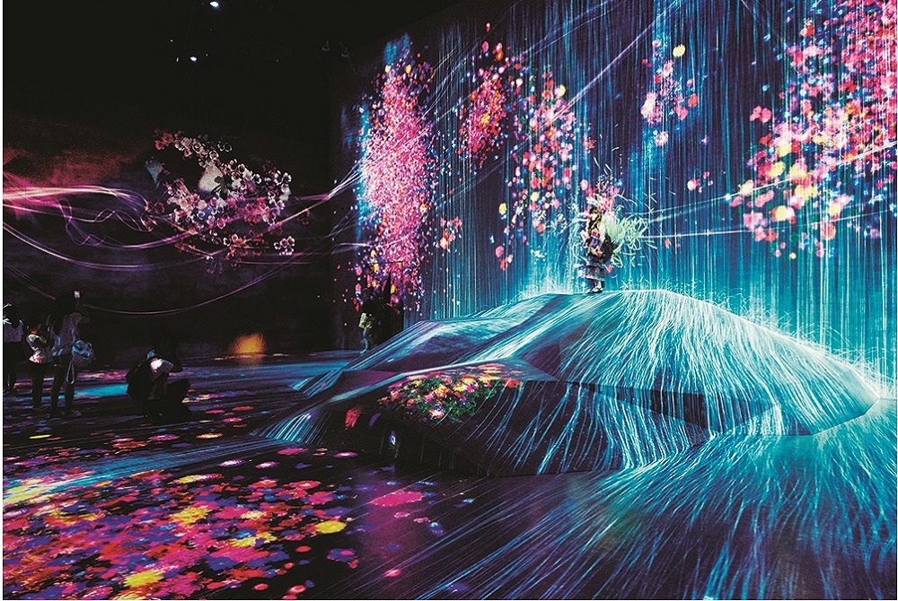 Making Evolution in the Art Industry － teamLab Inoko Toshiyuki